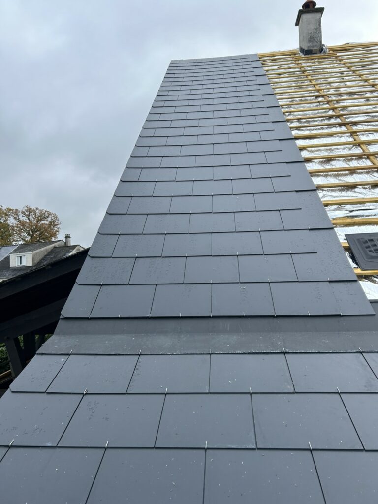Toiture Ardoise en cours de rénovation